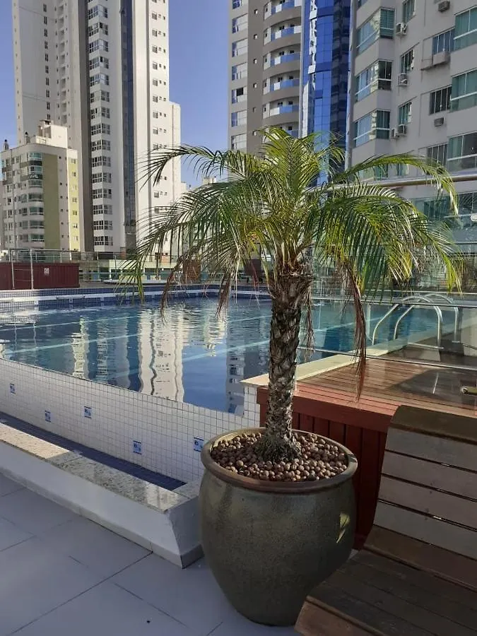Conforto e Bem Estar Próximo da praia Balneário Camboriú