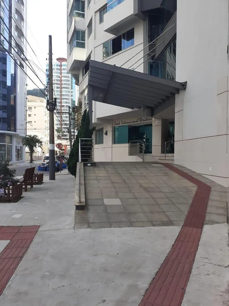 Conforto e Bem Estar Próximo da praia Balneário Camboriú Apartamento