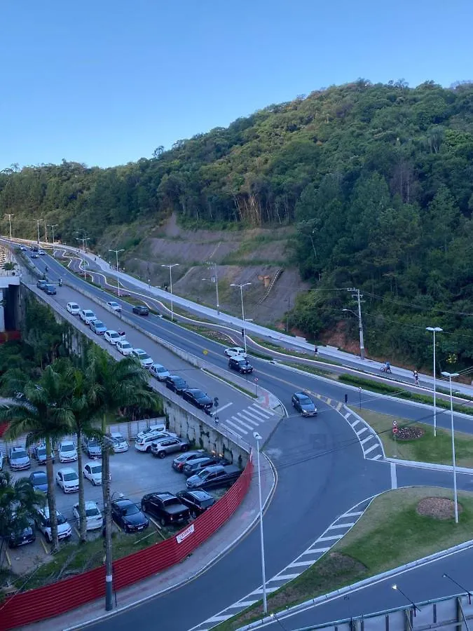 Conforto e Bem Estar Próximo da praia Balneário Camboriú